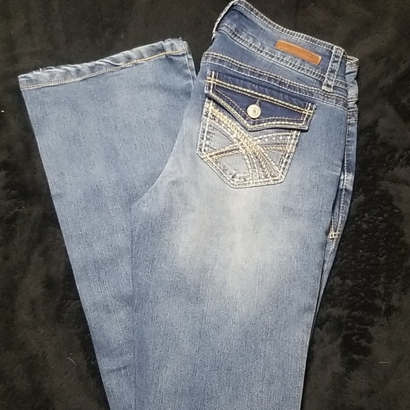 Wallflower jeans BNWOT - Picture 2 of 6